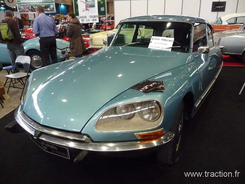 2011_epoquauto (37).jpg - 05/11/2011 - 69000 LYON - EPOQU'AUTO - 33ème Salon International Autos & Motos Anciennes - CITROEN DS Pallas - 1971